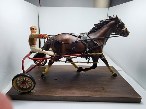 Breyer Pacer with Hand-carved Jockey and Sulky on Wooden Base - Image 2