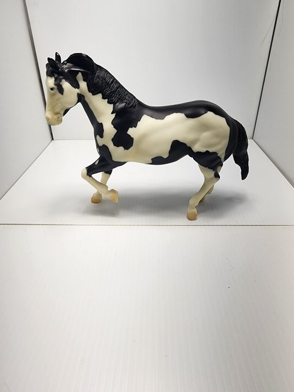 Breyer Hollywood Heroes Series Cisco Kid's Diablo