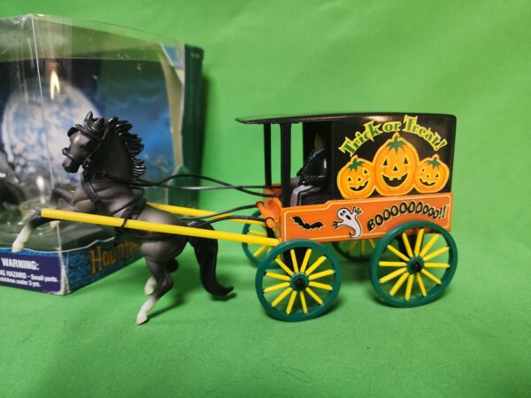 Breyer Haunted Hay Ride Halloween Stablemate Special 2005 - Image 9