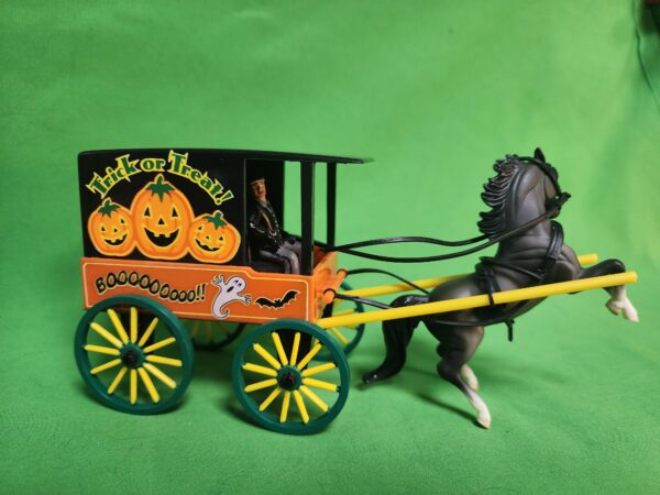 Breyer Haunted Hay Ride Halloween Stablemate Special 2005 - Image 4