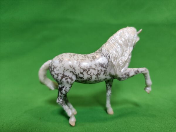Breyerfest 2013 Single Day Stablemate - Chrome - Image 3